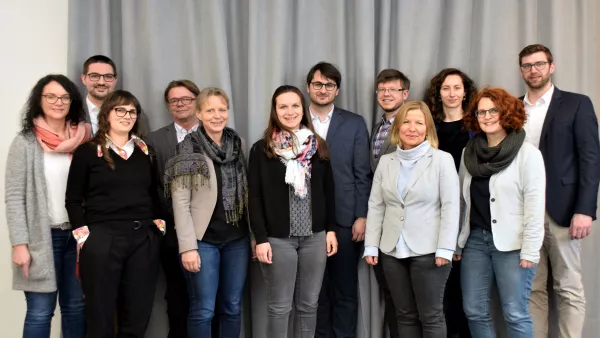 Gruppenfoto des Forschungsverbunds care4care