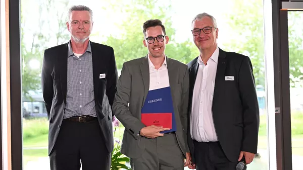 RWU-Absolvent erhält „JUST!-Award“ der ZF Stiftung